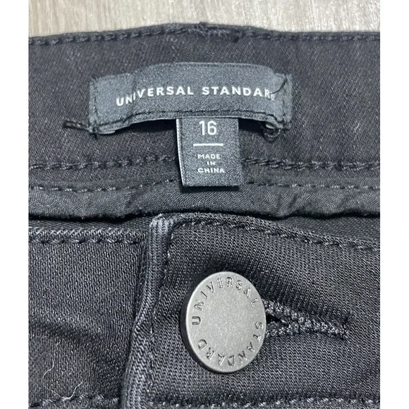 Universal Standard Black High Rise Women Jeans - Picture 5 of 8